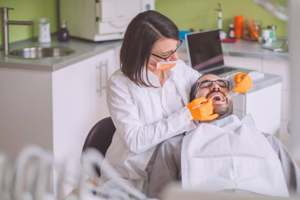 Best Emergency Gum Treatment in Palm Valley, FL